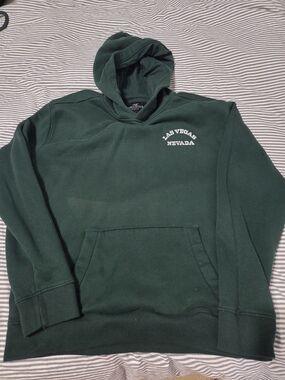 Hollister Men's Dark Green 'Las Vegas Nevada' Hoodie